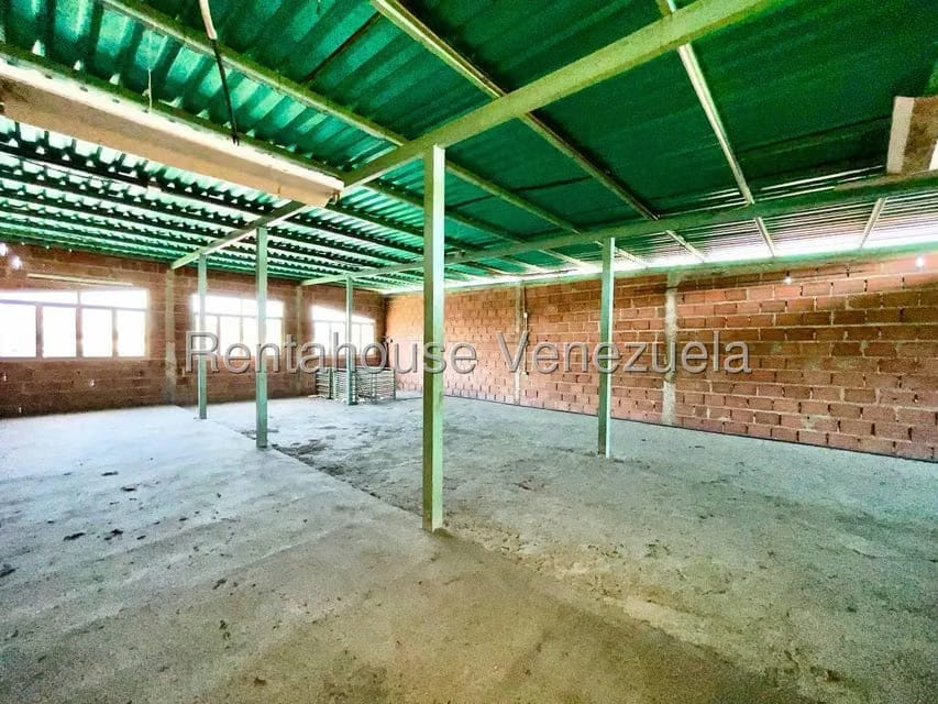 Casa (1 Nivel) en Alquiler en 23 de Enero, Aragua - 15
