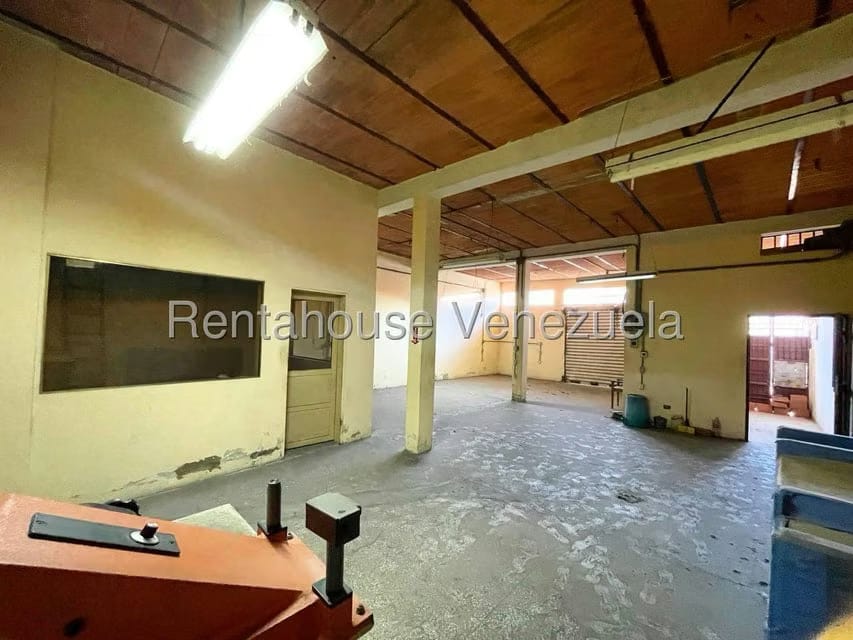 Casa (1 Nivel) en Alquiler en 23 de Enero, Aragua - 4
