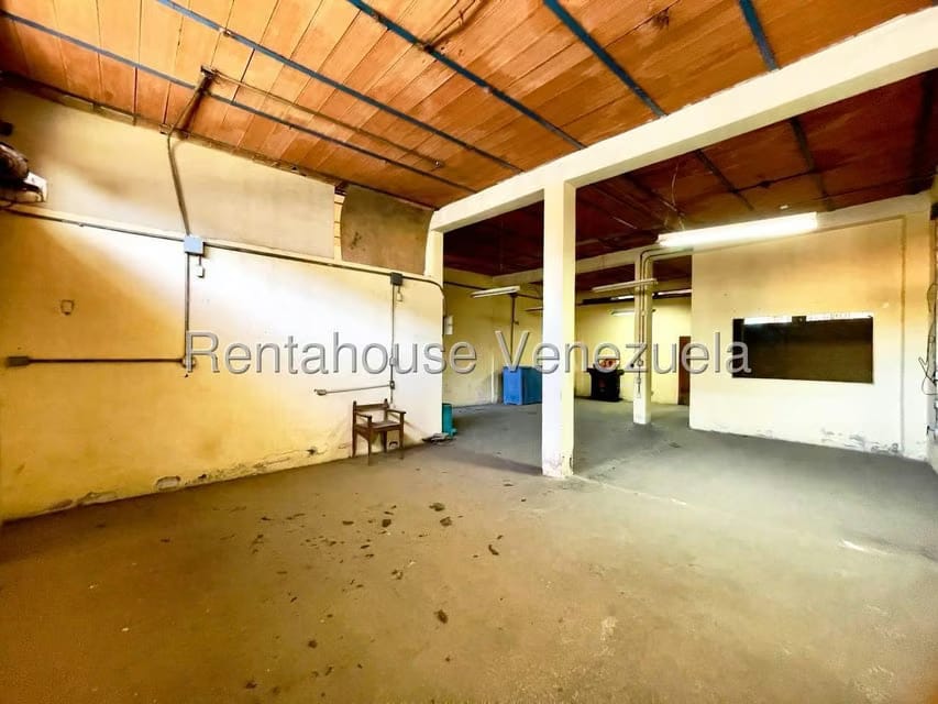 Casa (1 Nivel) en Alquiler en 23 de Enero, Aragua - 7
