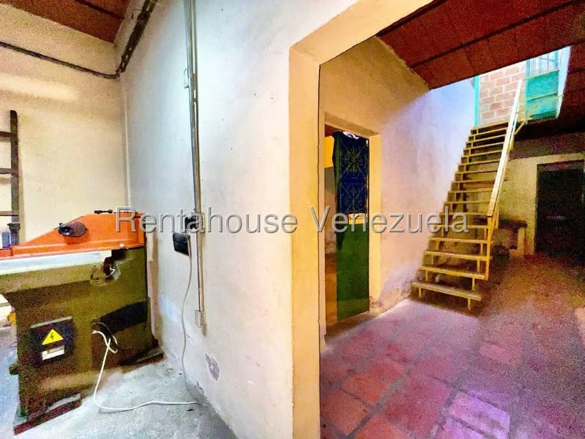 Casa (1 Nivel) en Alquiler en 23 de Enero, Aragua - 9