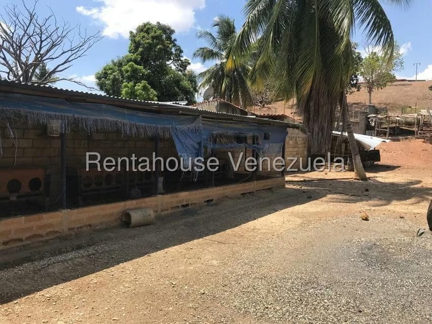 Casa (1 Nivel) en Venta en Los Naranjillos, Lara - 2