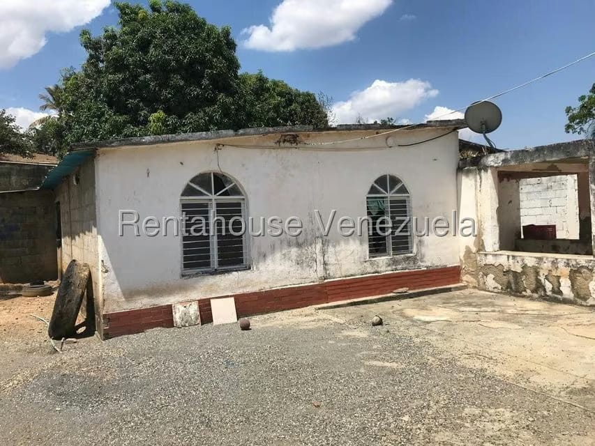 Casa (1 Nivel) en Venta en Los Naranjillos, Lara - 3
