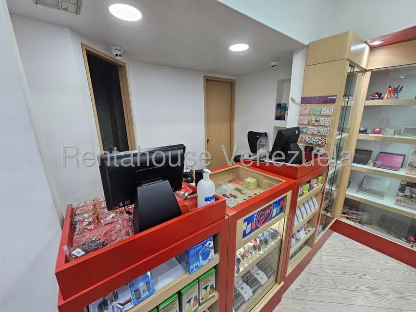 Comercial (Local Comercial) en Venta en Manzanares, Distrito Metropolitano - 18