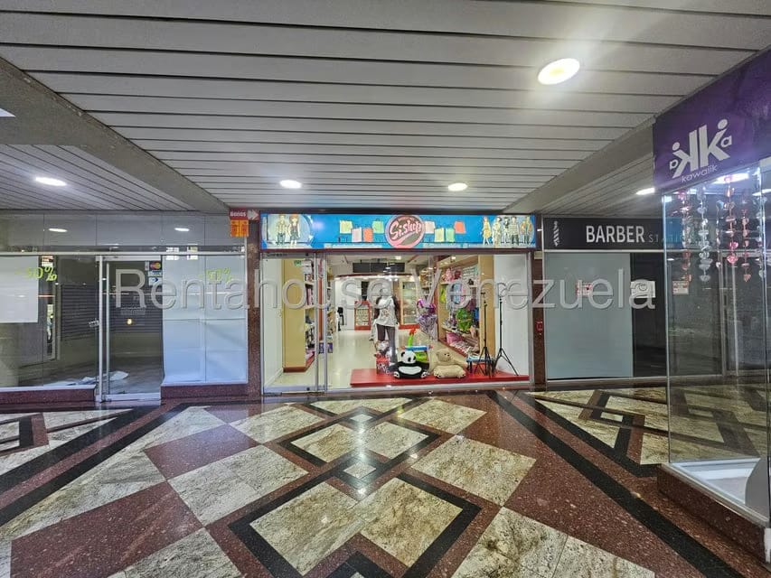 Comercial (Local Comercial) en Venta en Manzanares, Distrito Metropolitano - 10