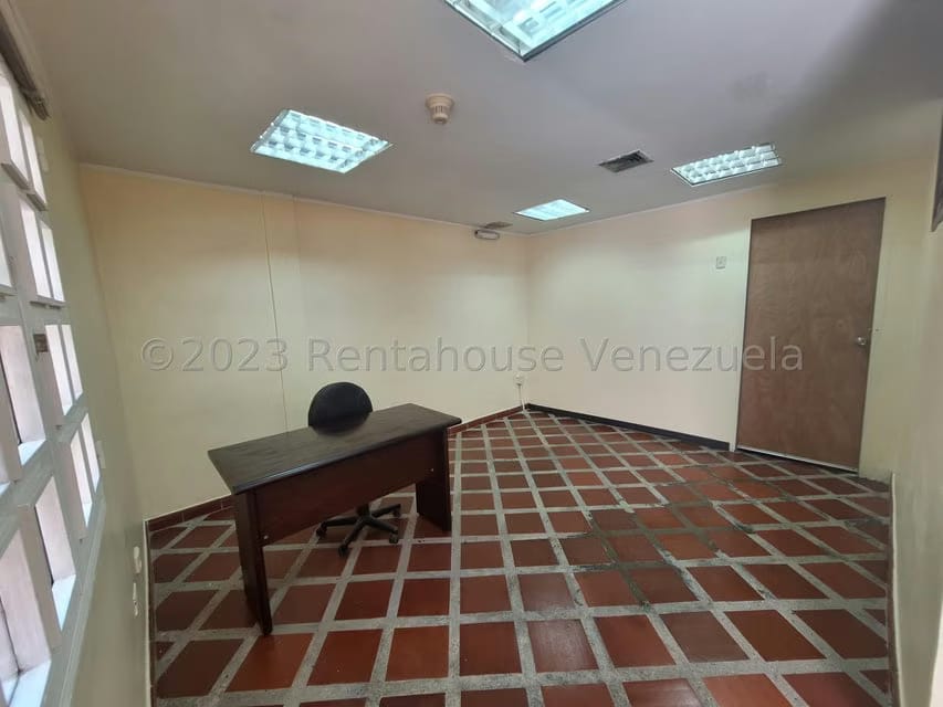 Comercial (Oficina) en Alquiler en Los Caobos, Distrito Metropolitano - 4