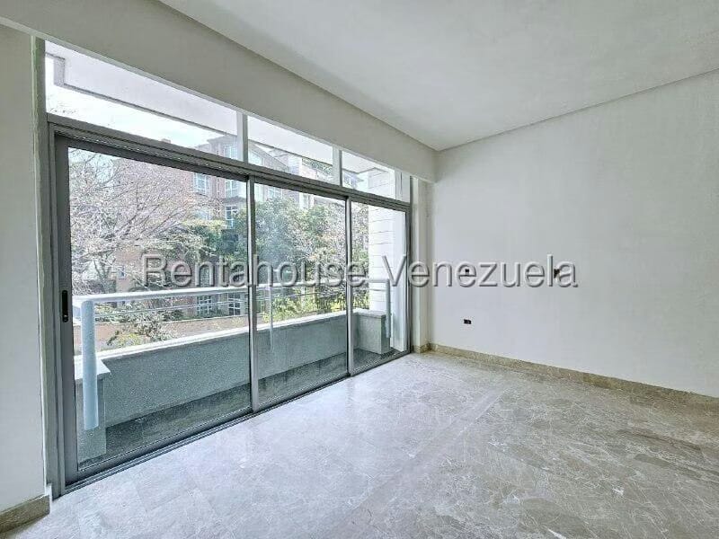 Apartamento (Planta Baja) en Venta en La Castellana, Distrito Metropolitano - 19
