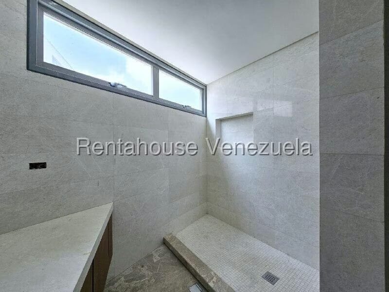 Apartamento (Planta Baja) en Venta en La Castellana, Distrito Metropolitano - 21