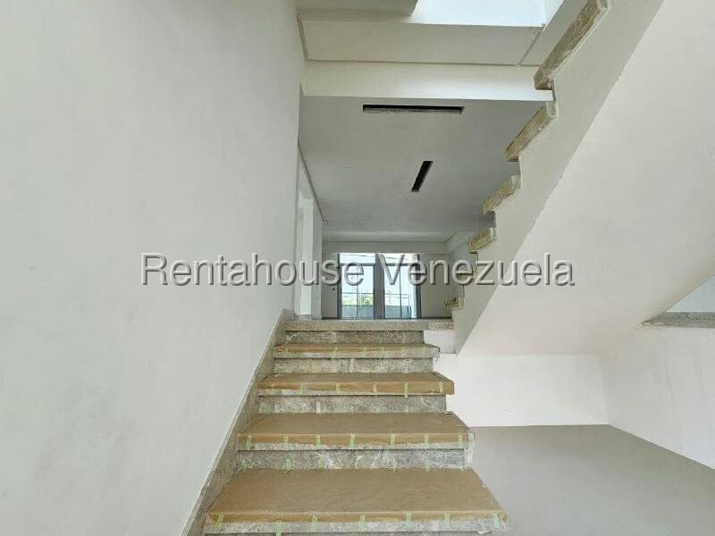 Apartamento (Planta Baja) en Venta en La Castellana, Distrito Metropolitano - 28