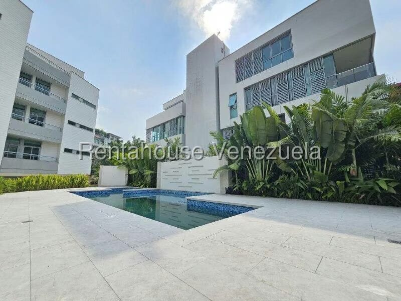 Apartamento (Planta Baja) en Venta en La Castellana, Distrito Metropolitano - 10