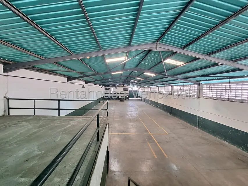 Comercial (Galpon - Deposito) en Alquiler en Parque Industrial Castillito, Carabobo - 5