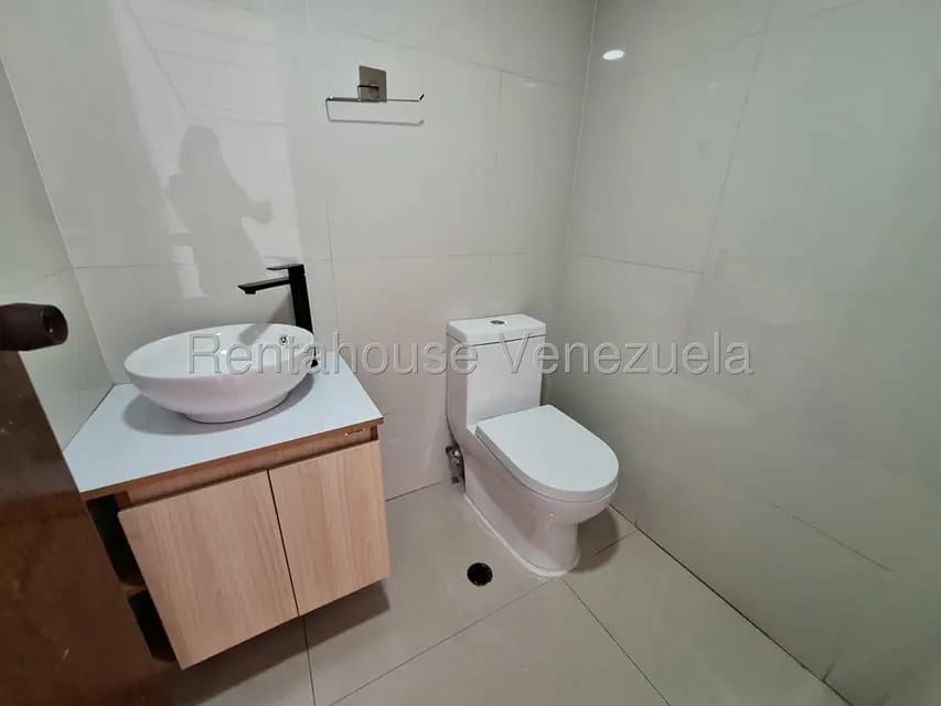 Comercial (Galpon - Deposito) en Alquiler en Parque Industrial Castillito, Carabobo - 46