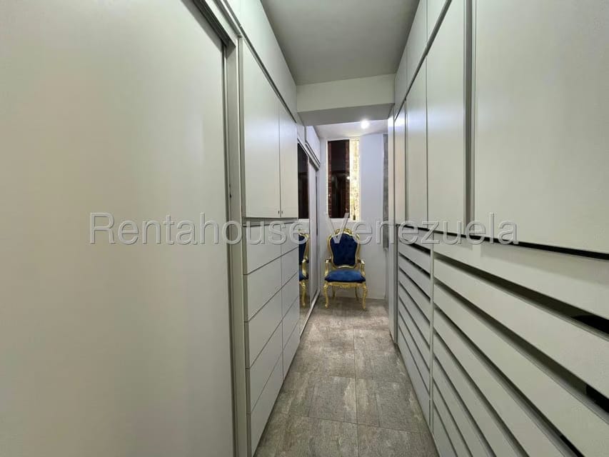 Casa (Multipes Niveles) en Venta en Club de Campo, Miranda - 21