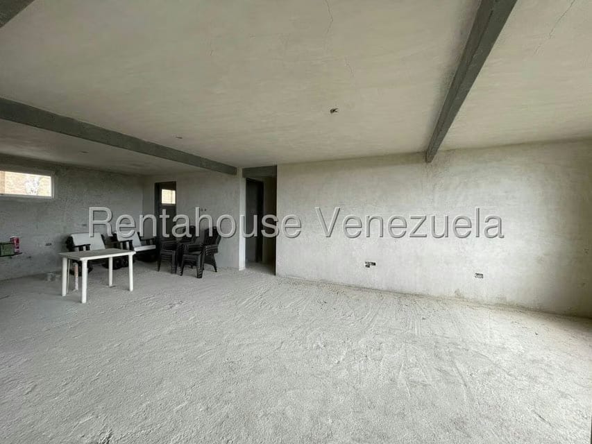 Casa (Multipes Niveles) en Venta en Club de Campo, Miranda - 32