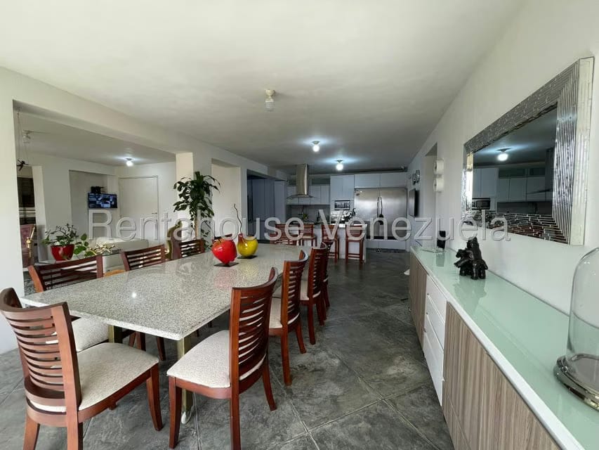 Casa (Multipes Niveles) en Venta en Club de Campo, Miranda - 5