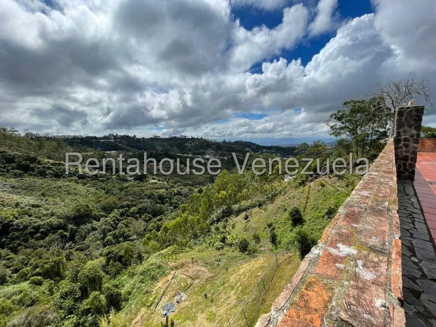 Casa (Multipes Niveles) en Venta en Club de Campo, Miranda - 42