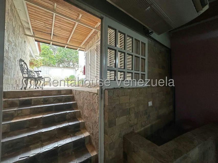 Casa (Multipes Niveles) en Venta en El Castaño (Zona Privada), Aragua - 11