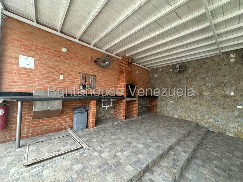 Casa (Multipes Niveles) en Venta en El Castaño (Zona Privada), Aragua - 15