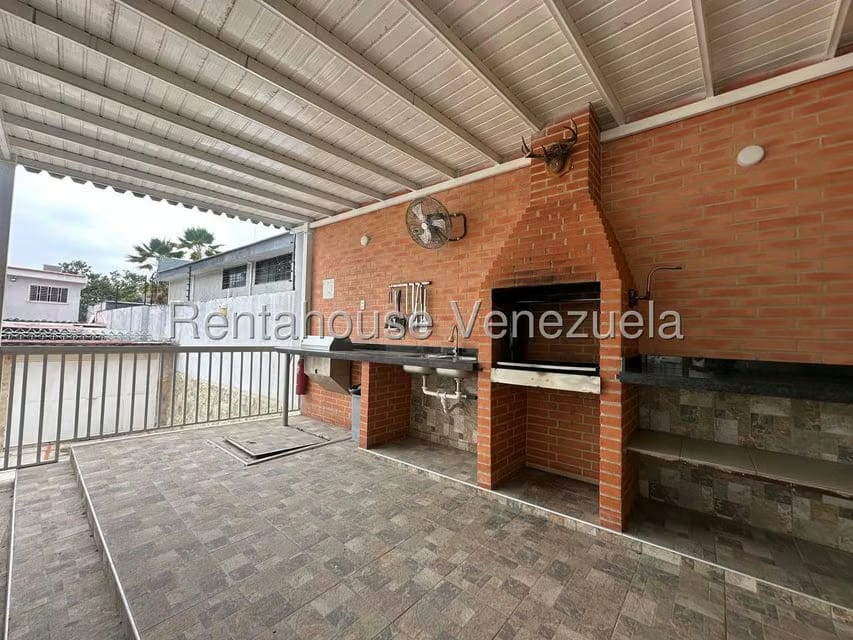 Casa (Multipes Niveles) en Venta en El Castaño (Zona Privada), Aragua - 16