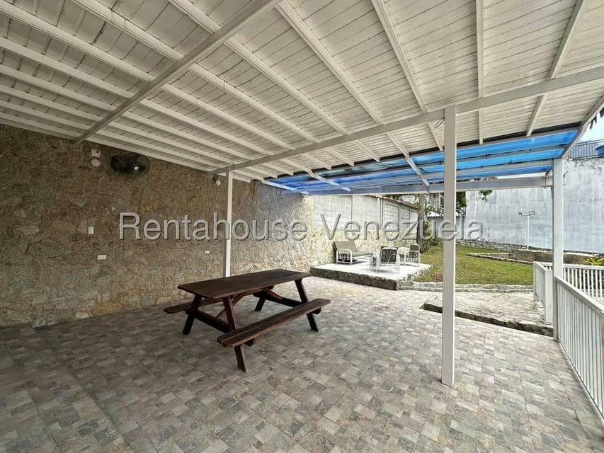 Casa (Multipes Niveles) en Venta en El Castaño (Zona Privada), Aragua - 23