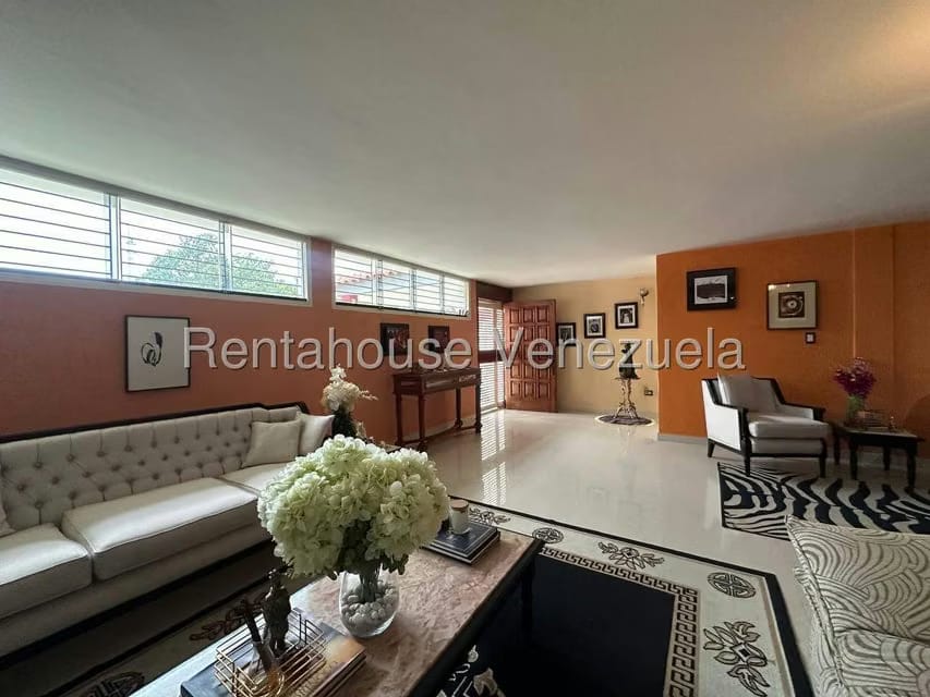 Casa (Multipes Niveles) en Venta en El Castaño (Zona Privada), Aragua - 4