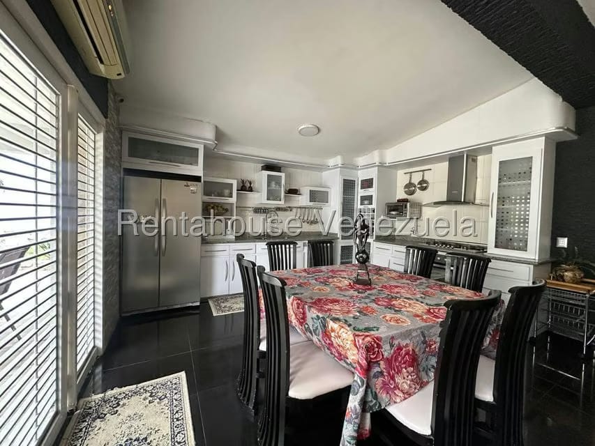 Casa (Multipes Niveles) en Venta en El Castaño (Zona Privada), Aragua - 32