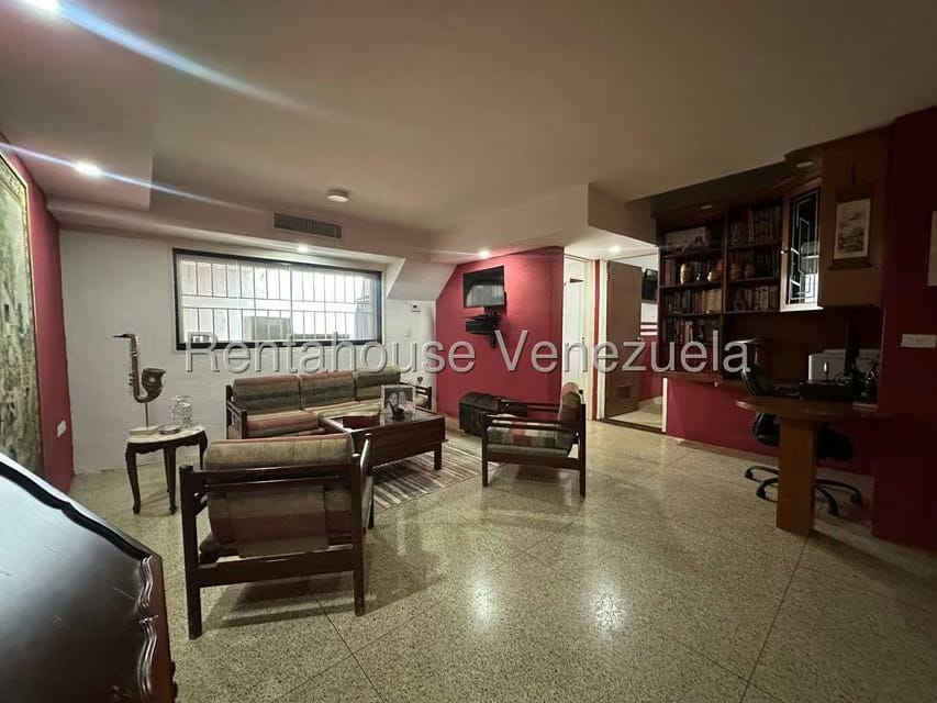 Casa (Multipes Niveles) en Venta en El Castaño (Zona Privada), Aragua - 37