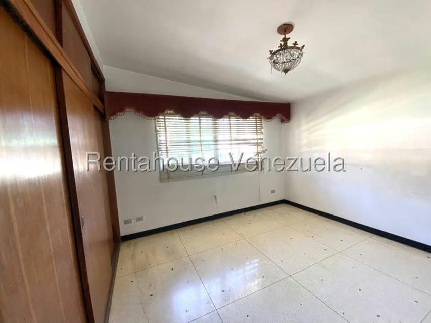 Casa (Multipes Niveles) en Venta en El Marques, Distrito Metropolitano - 16