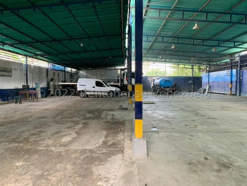 Comercial (Galpon - Deposito) en Venta en Centro, Aragua - 20