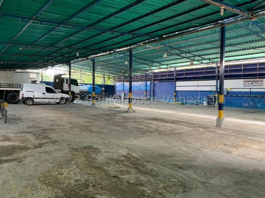 Comercial (Galpon - Deposito) en Venta en Centro, Aragua - 5