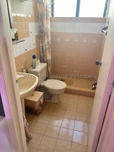Apartamento (1 Nivel) en Venta en Agua Sal, Miranda - 11