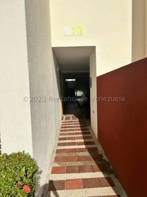 Apartamento (1 Nivel) en Venta en Agua Sal, Miranda - 12