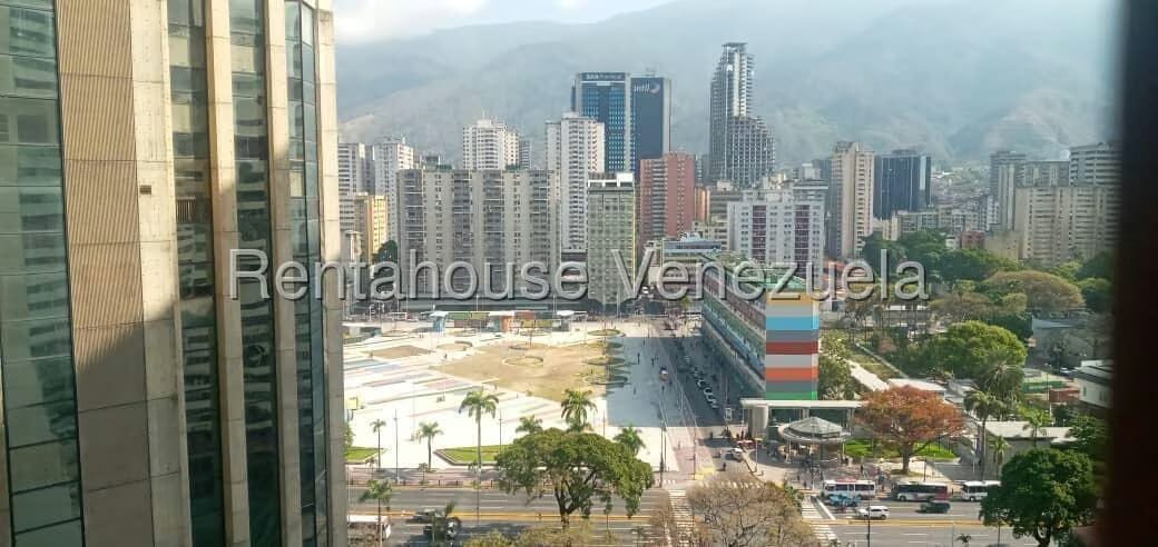 Apartamento (Duplex) en Venta en Parque Central, Distrito Metropolitano - 13