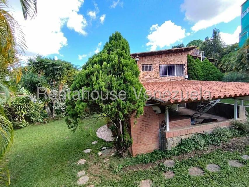 Casa (Duplex) en Venta en Cumbres de Curumo, Distrito Metropolitano - 19