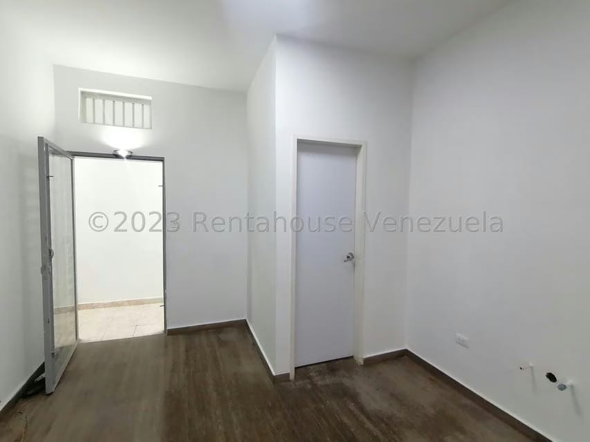 Comercial (Local Comercial) en Alquiler en Nueva Segovia, Lara - 11