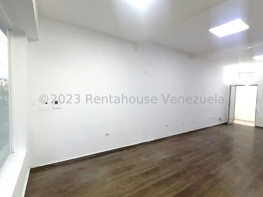 Comercial (Local Comercial) en Alquiler en Nueva Segovia, Lara - 6