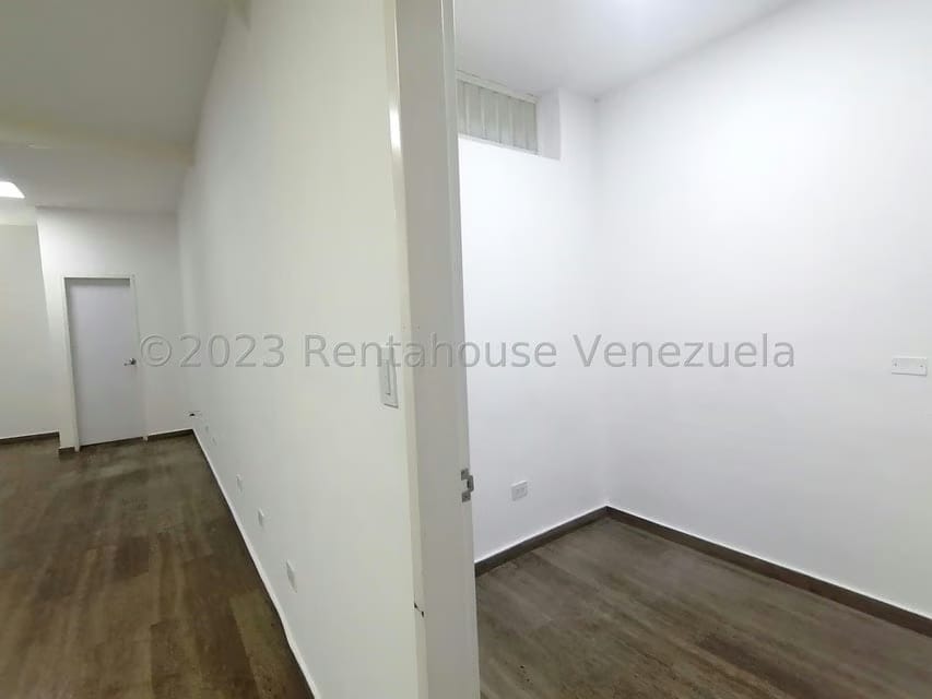 Comercial (Local Comercial) en Alquiler en Nueva Segovia, Lara - 9