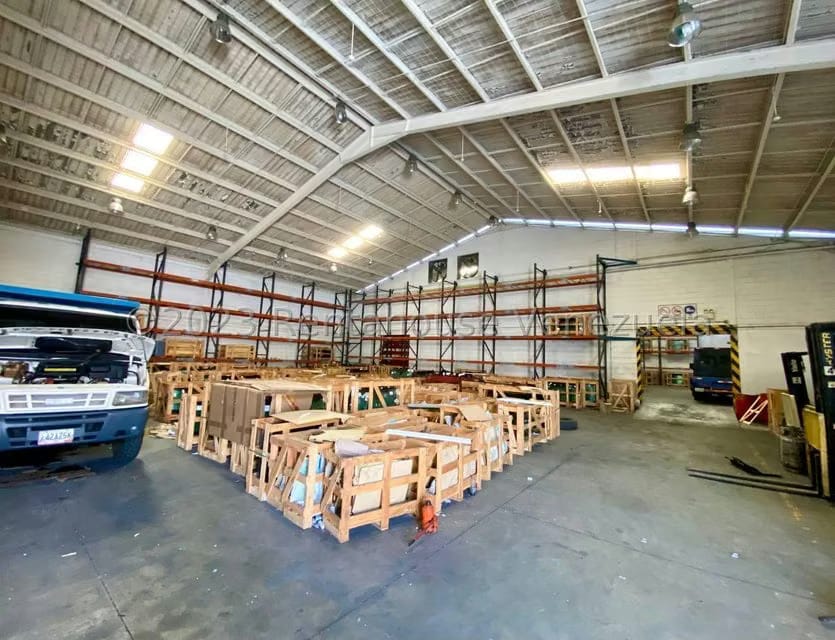 Comercial (Galpon - Deposito) en Alquiler en Zona Industrial 2, Lara - 22