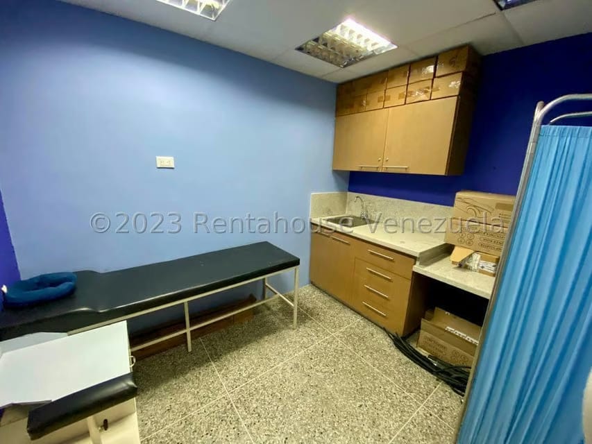 Comercial (Galpon - Deposito) en Alquiler en Zona Industrial 2, Lara - 79
