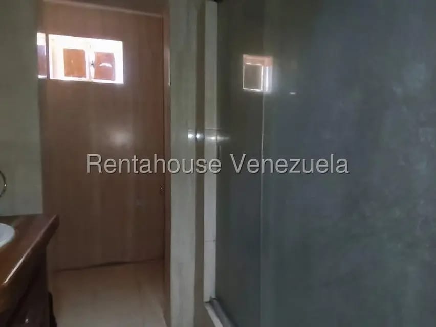 Casa (1 Nivel) en Venta en El Perú-San Francisco, Zulia - 32