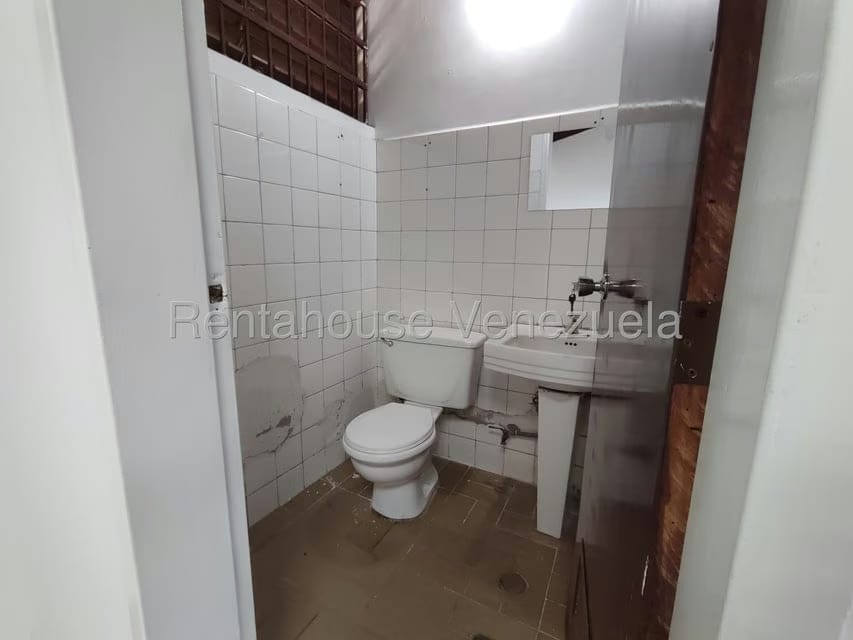 Comercial (Local Comercial) en Alquiler en El Limon, Aragua - 13