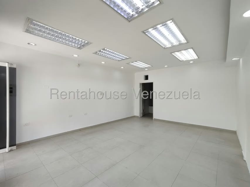 Comercial (Local Comercial) en Alquiler en El Limon, Aragua - 4