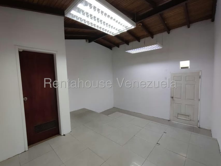 Comercial (Local Comercial) en Alquiler en El Limon, Aragua - 7