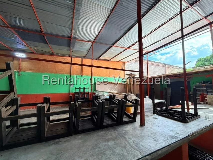 Comercial (Local Comercial) en Venta en Parroquia Tocuyito, Carabobo - 4