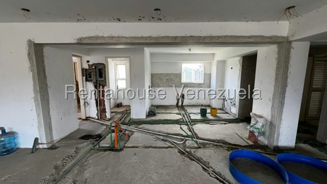 Apartamento (1 Nivel) en Venta en Los Samanes, Distrito Metropolitano - 4