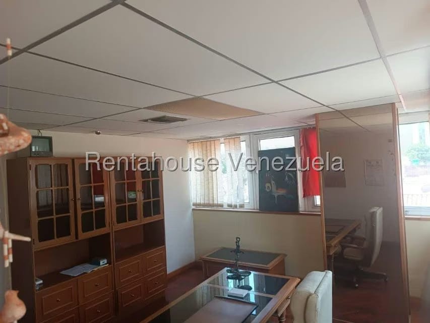 Comercial (Oficina) en Venta en Centro, Lara - 11