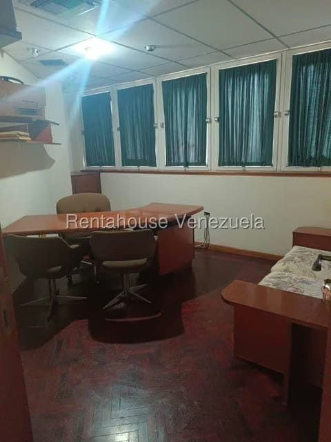 Comercial (Oficina) en Venta en Centro, Lara - 7