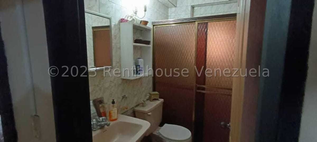 Casa (Multipes Niveles) en Venta en Colinas de San Antonio, Miranda - 23