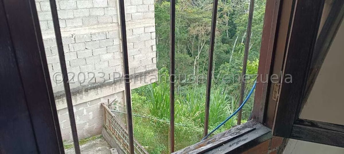 Casa (Multipes Niveles) en Venta en Colinas de San Antonio, Miranda - 34