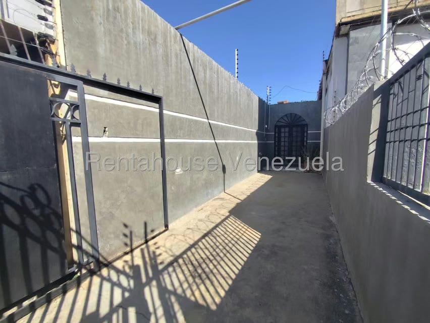 Comercial (Local Comercial) en Alquiler en Tierra Negra, Zulia - 38