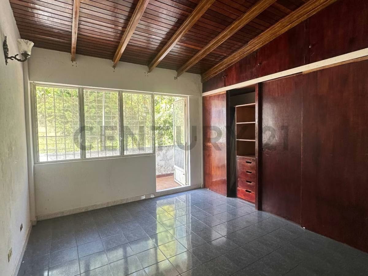 LC - Venta de Casa para remodelar en Alto Prado - 14